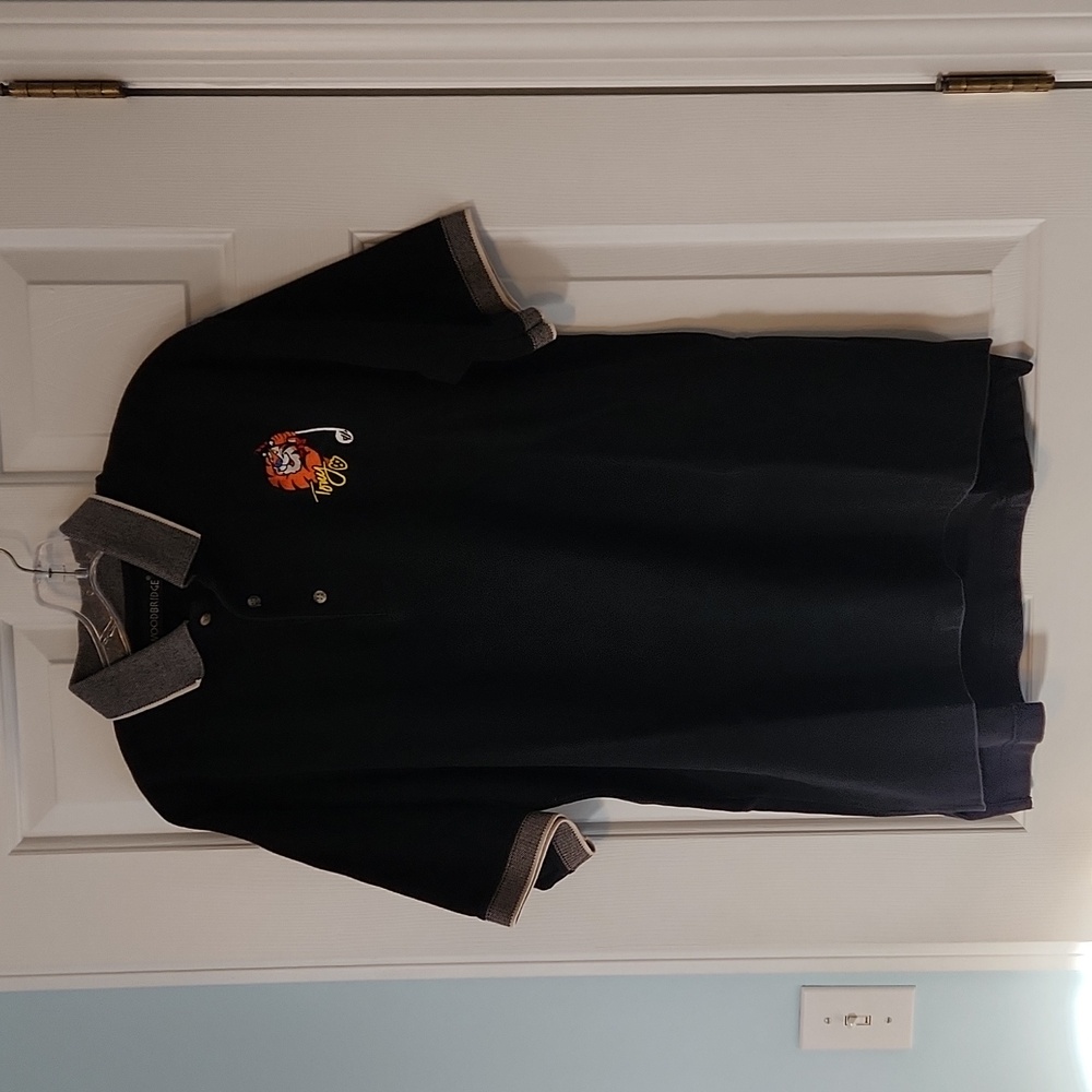 Men's short sleeved shirt